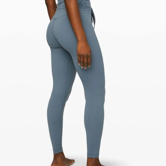 LULULEMON Aligns nulu wrap waist - Picture 2 of 6